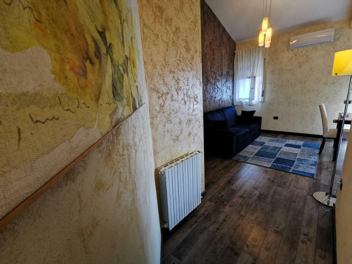 דירות קרלנטיני Eschilo Luxury House מראה חיצוני תמונה